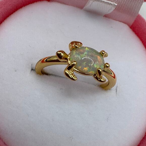 Gold Plated Sea Turtle Synthetic Opal Ring - Size 7 Nautical Jewelry - Picture 2 of 4